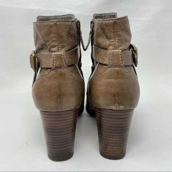 Cole Haan D41599 Grand OS Brown Leather Zip Ankle Boots Womens Size 9.5B. - Picture 8 of 13